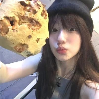 女学生和亨利先生
